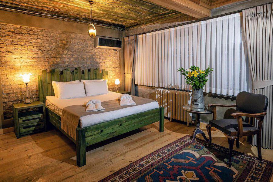 Maria Balat Hotel