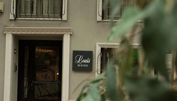 Louis Rooms