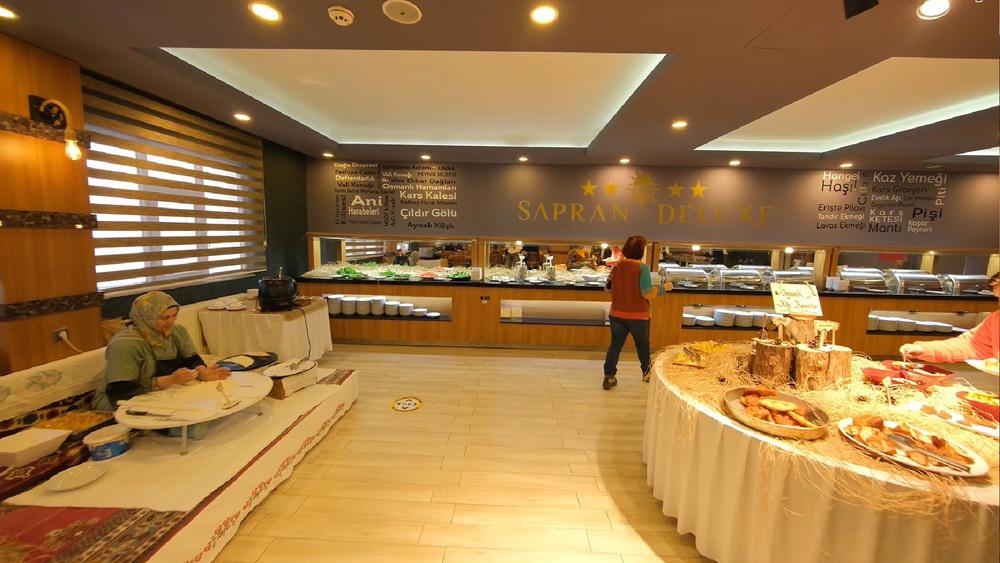 Sapran Deluxe Hotels