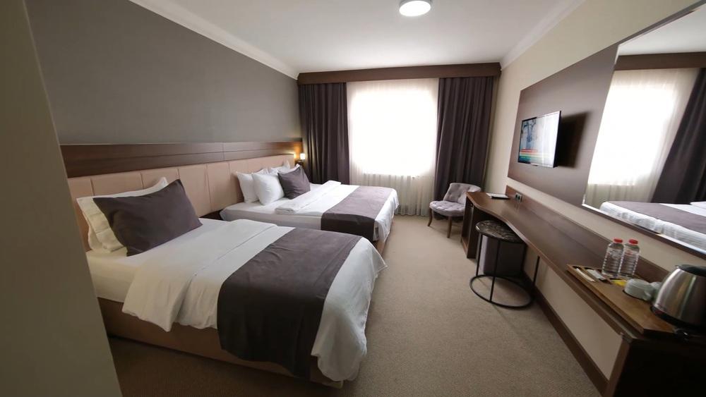 Sapran Deluxe Hotels