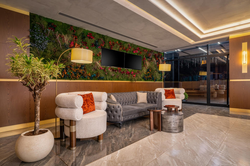 Best Western Premier Hidden Hills Hotel