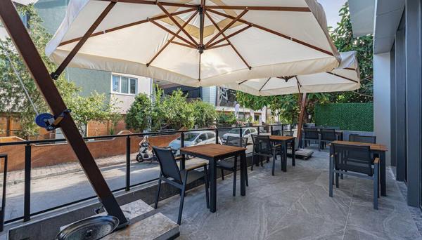 Nuca Hotel
