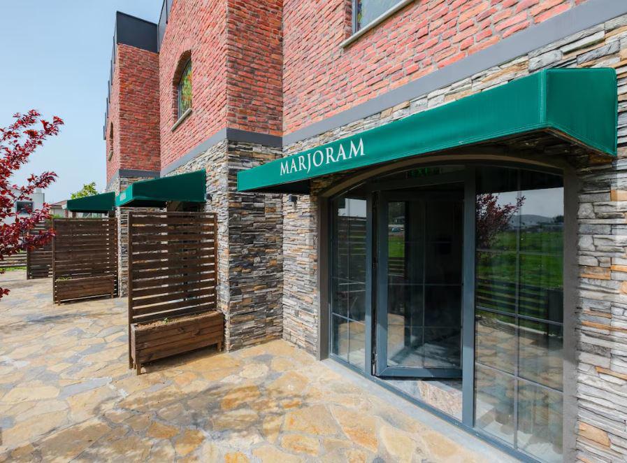 Marjoram Otel