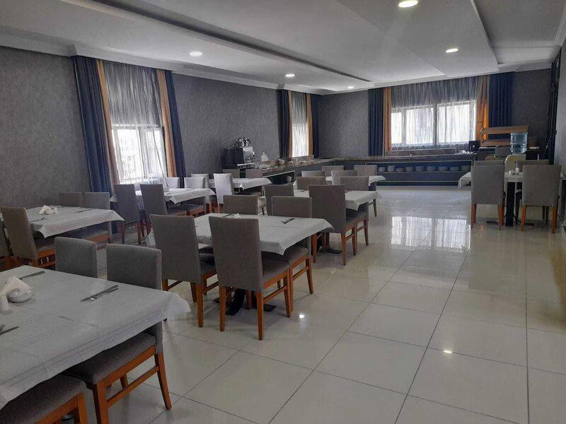 Cenas Hotel