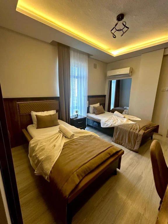Grand Diamond Hotel