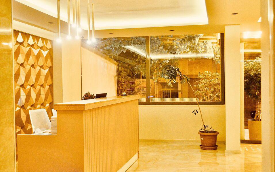 Fifty5 Suite Hotel
