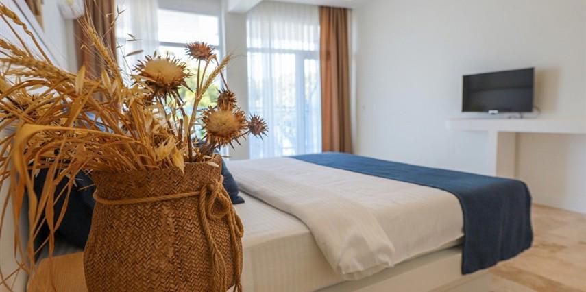 Ayvalik Mavi Çam Otel