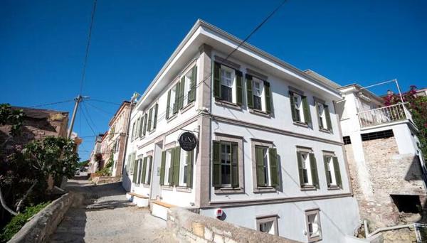 Lina Guest House