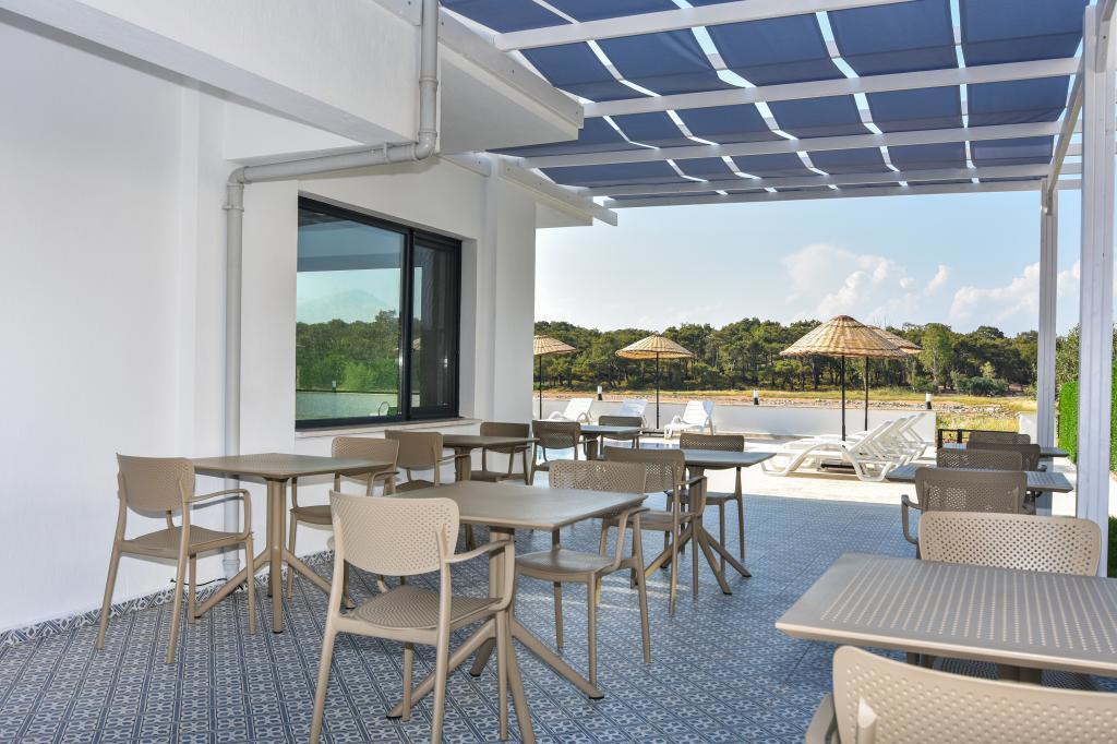 Beyaz Konak Otel Ayvalık