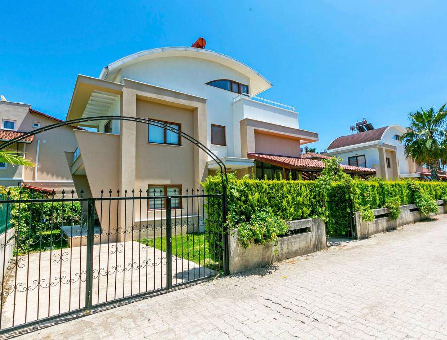 Paradise Town Villa Beliza