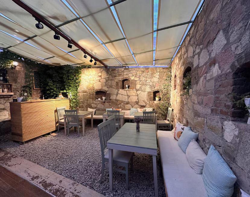 Hanole Guest House