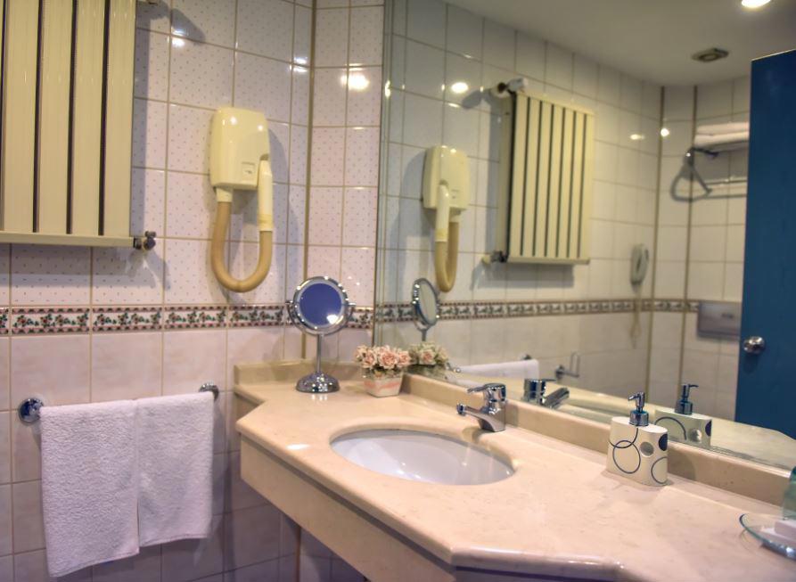 Denizatı Plus Hotel