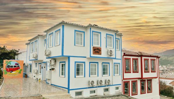 Valitsa Otel