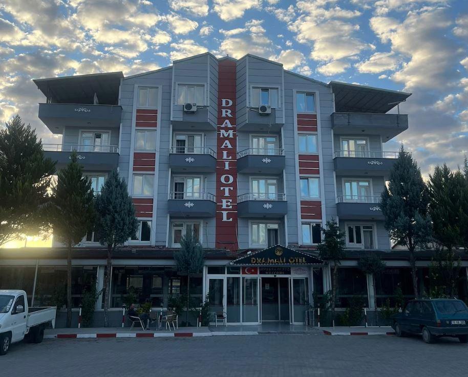 Dramali Otel