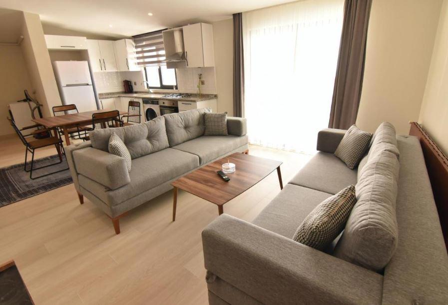 Nora Suite