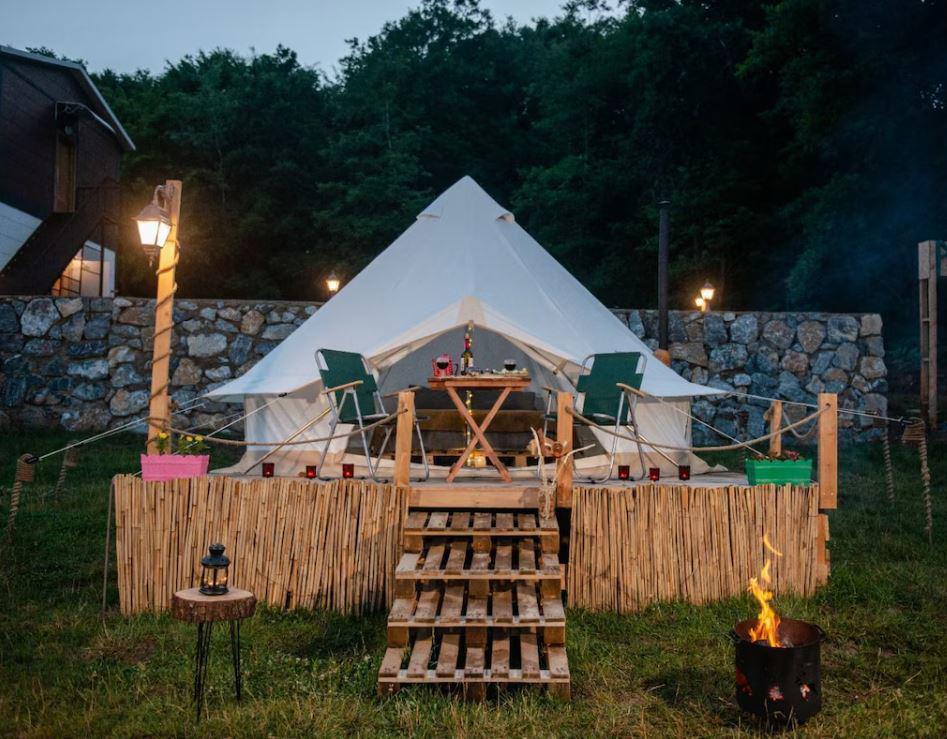 Pallet Glamping