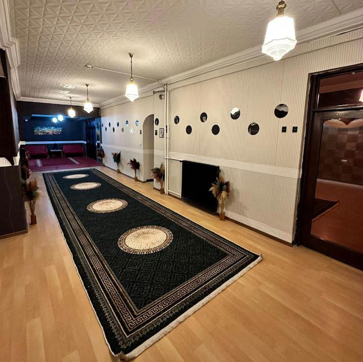 Nigrum Otel