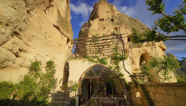 Turan Cappadocia Cave