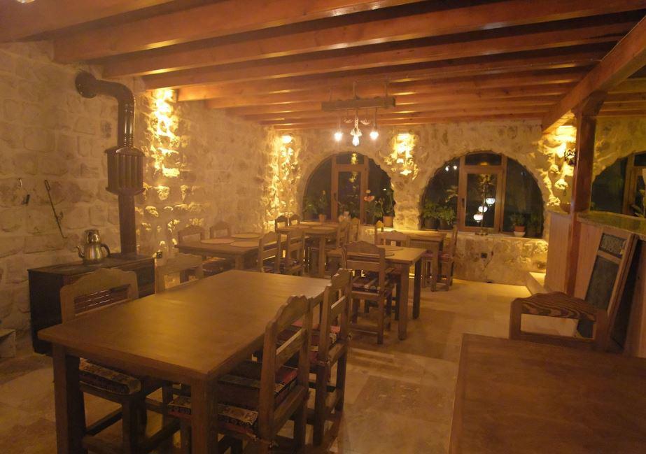 Euphoria Cave House