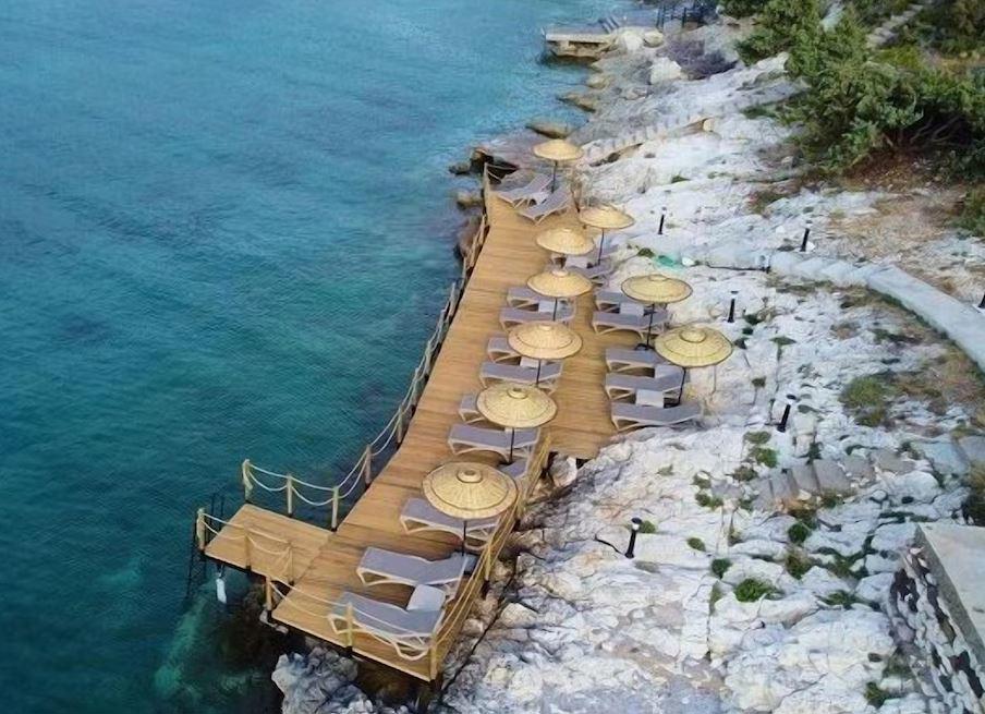 Akvaryum Otel Karaburun