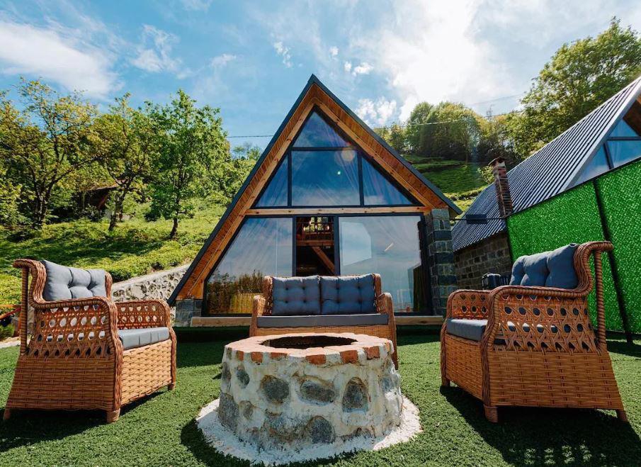 Zaba Suit Bungalov