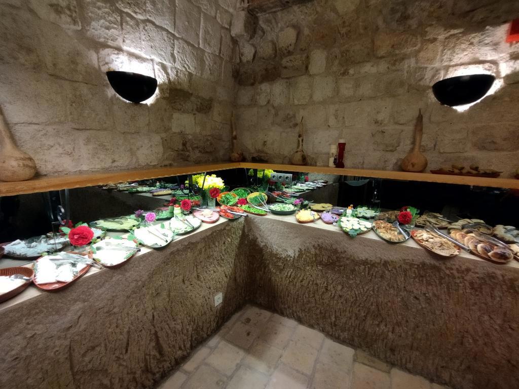 Sedirli Konak