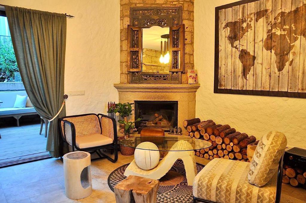 Agrumi Gastropub & Hotel