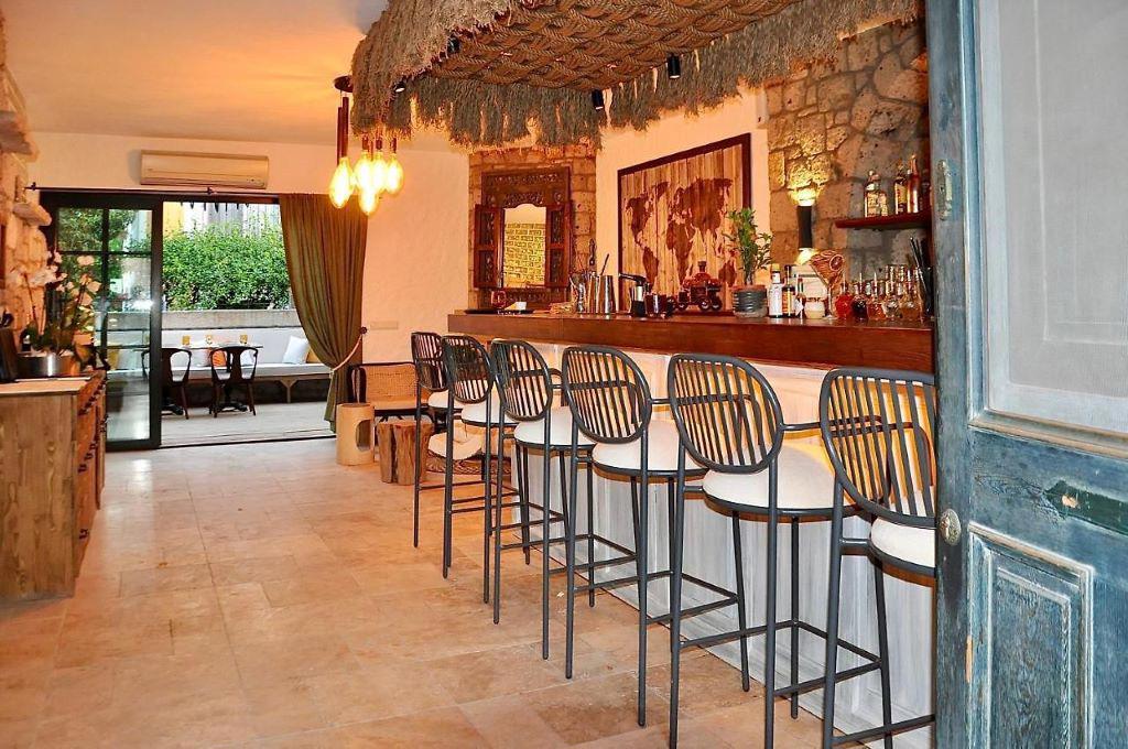 Agrumi Gastropub & Hotel