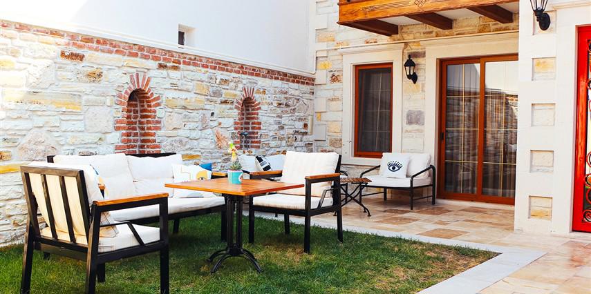 Sinem Hanım Konağı Foça (+12 Adults Only)