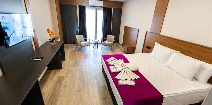 Restway Hotel