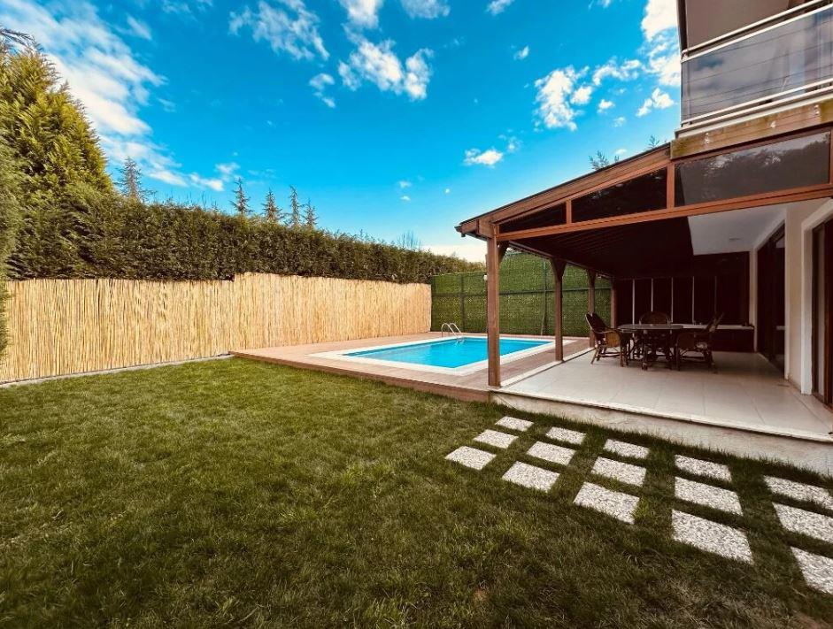 Riyan Garden Villas