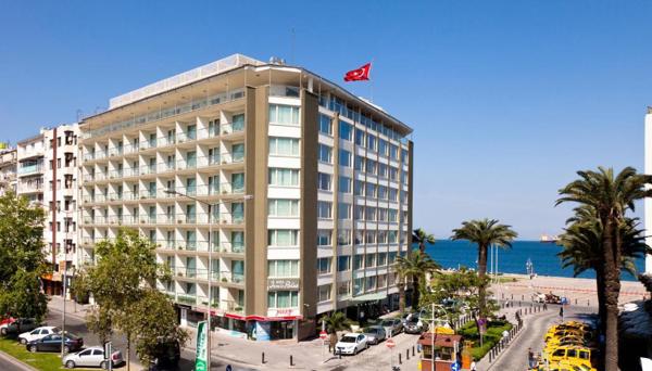 İzmir Palas