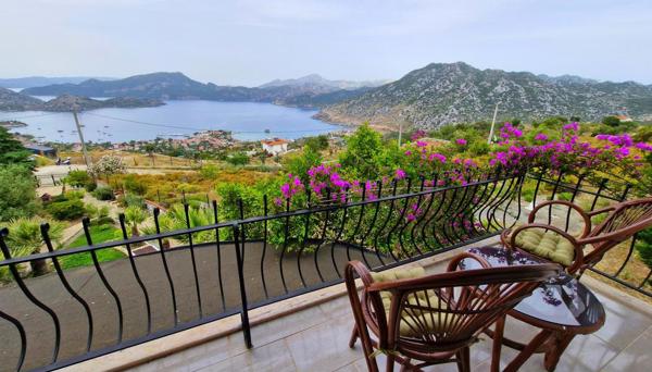 Loca Hill Selimiye