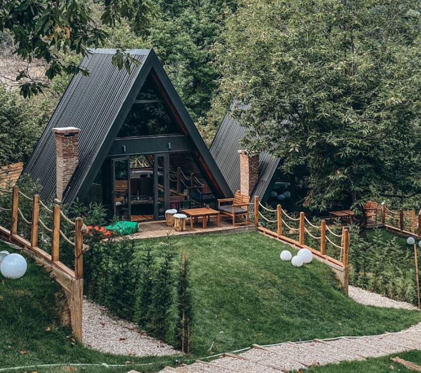 Loca Sapanca Bungalov