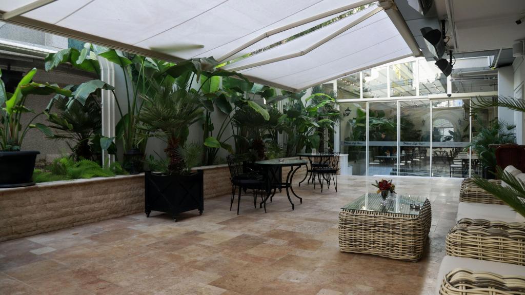 Dbd Hotel Bayraklı