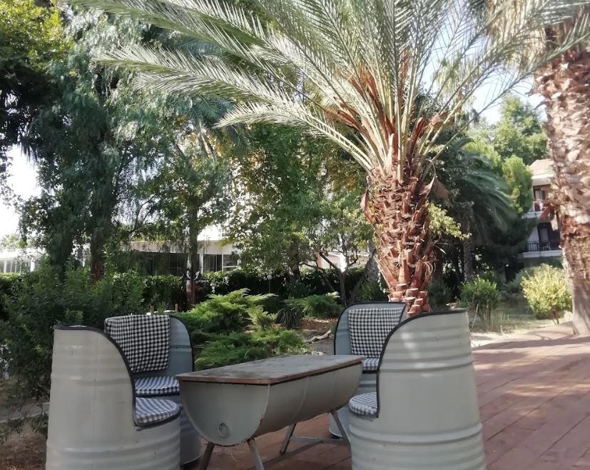 Arlina Resort Hotel