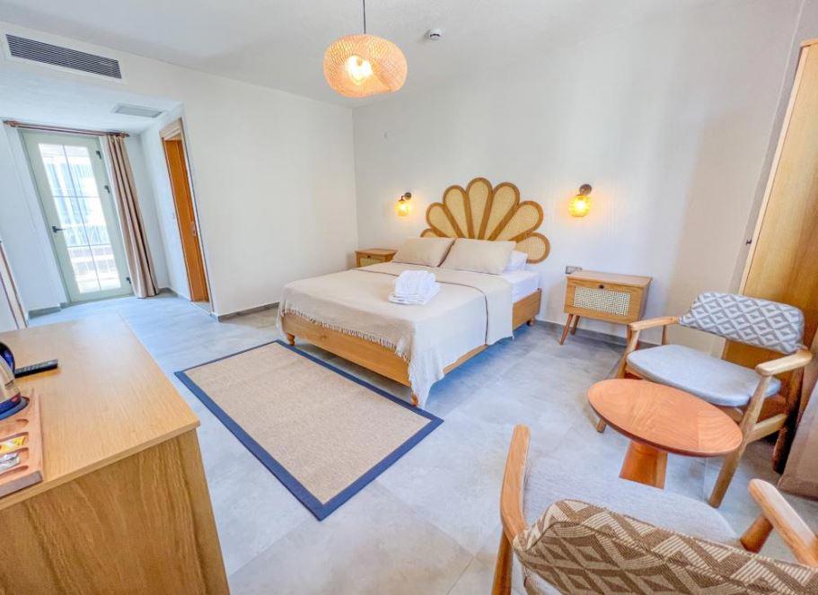 Parla Otel Küçükköy