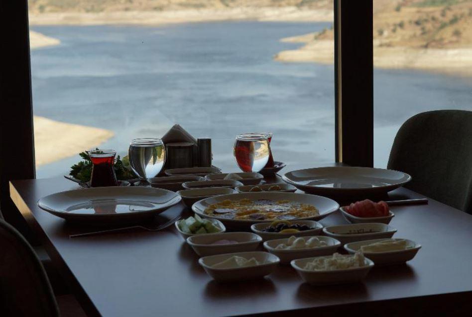 Adanis Park Termal Otel