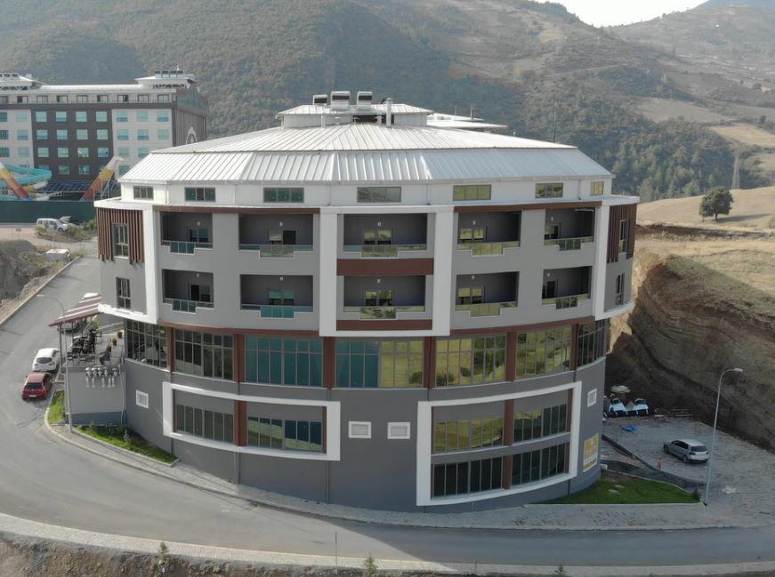 Adanis Park Termal Otel