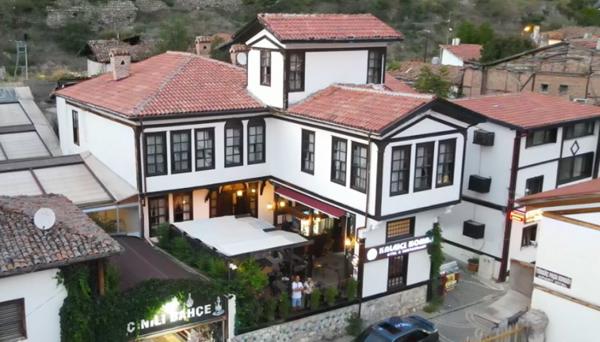 Kaleiçi Konak