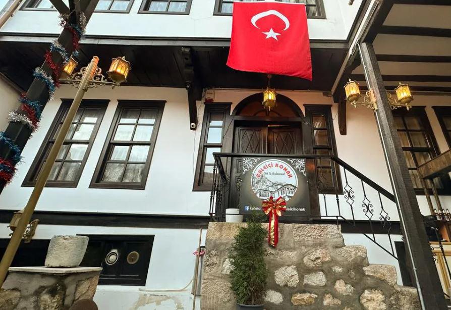 Kaleiçi Konak