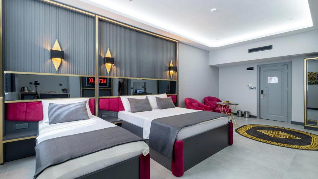 216 Prestige Hotel