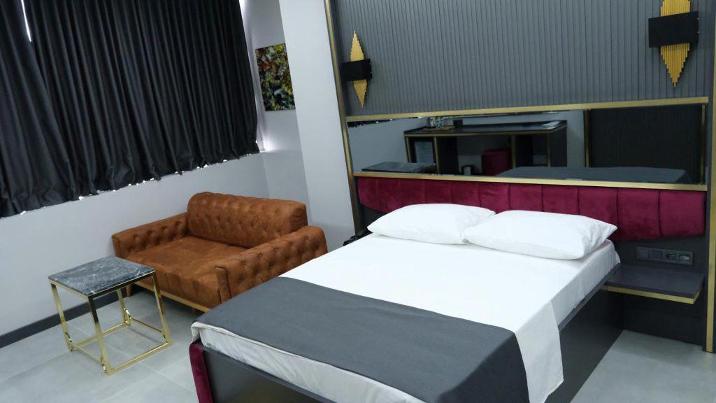 216 Prestige Hotel