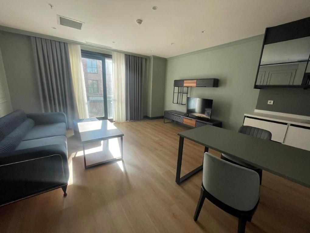 Rusel Park Residence