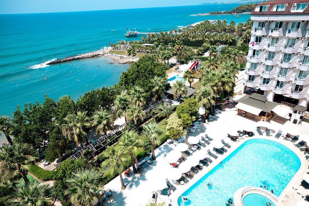 Queen Beach Hotel