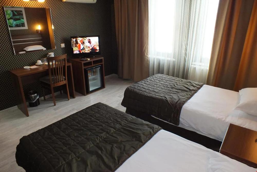 Lifos Hotel
