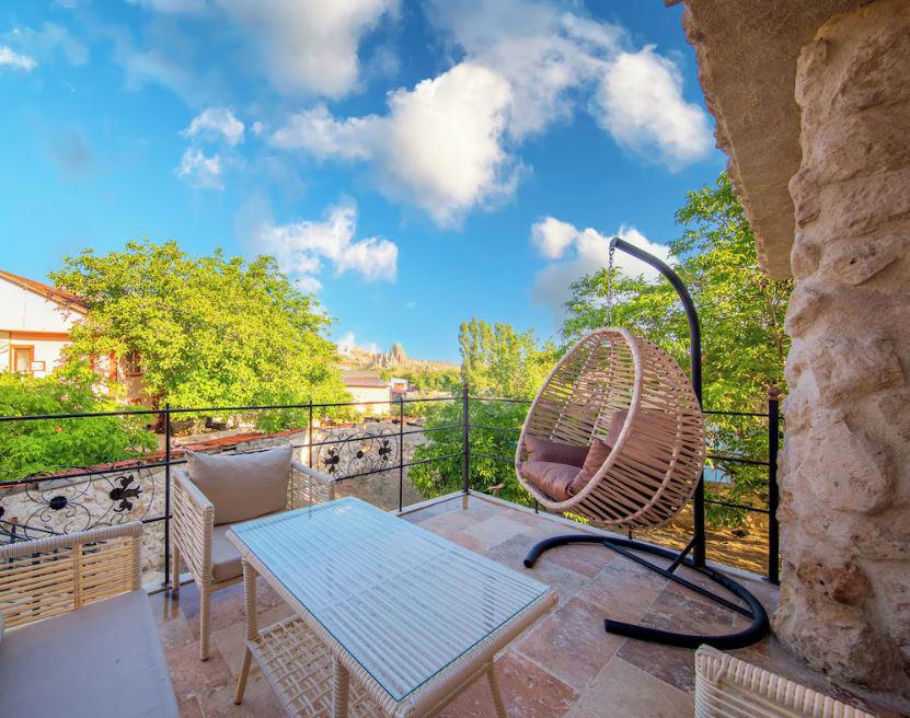 Çavuşin Stone House