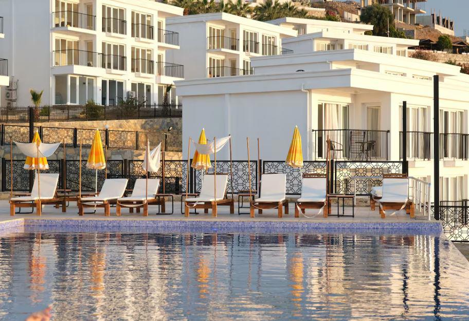 Ni Marin Hotel