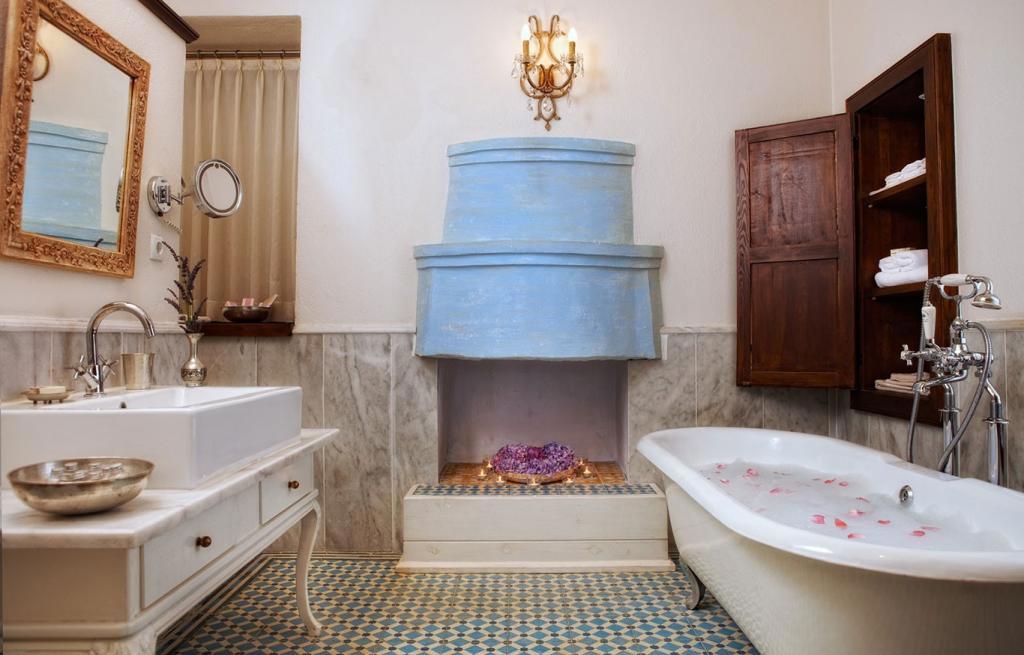 Güllü Konak Otel