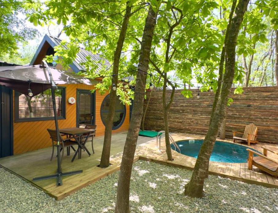 Pentalow Cabin